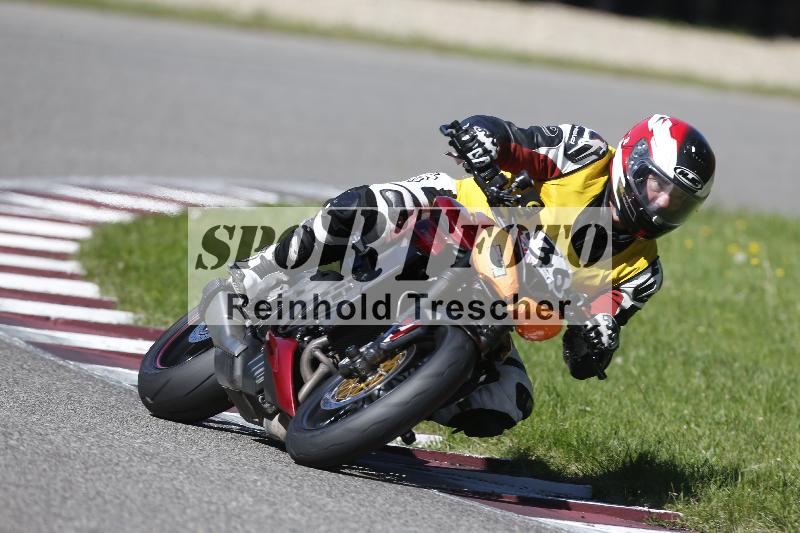 /Archiv-2025/54 19.09.2025 Speer Racing ADR/Instruktorengruppe/36